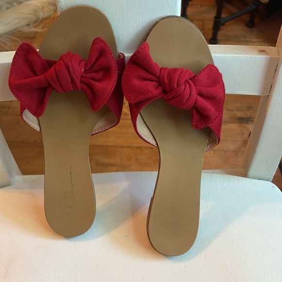 Elegant Red Bow Slide Sandals - Picture 1 of 9